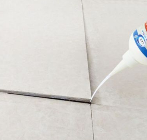顺昌瓷砖空鼓维修公司分享卫生间瓷砖脱落的原因可能有以下几点